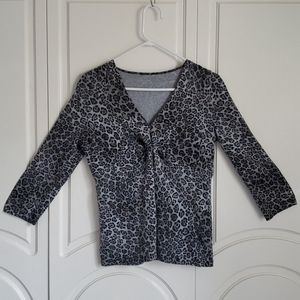 Grey Cheetah 3/4 Sleeve Blouse